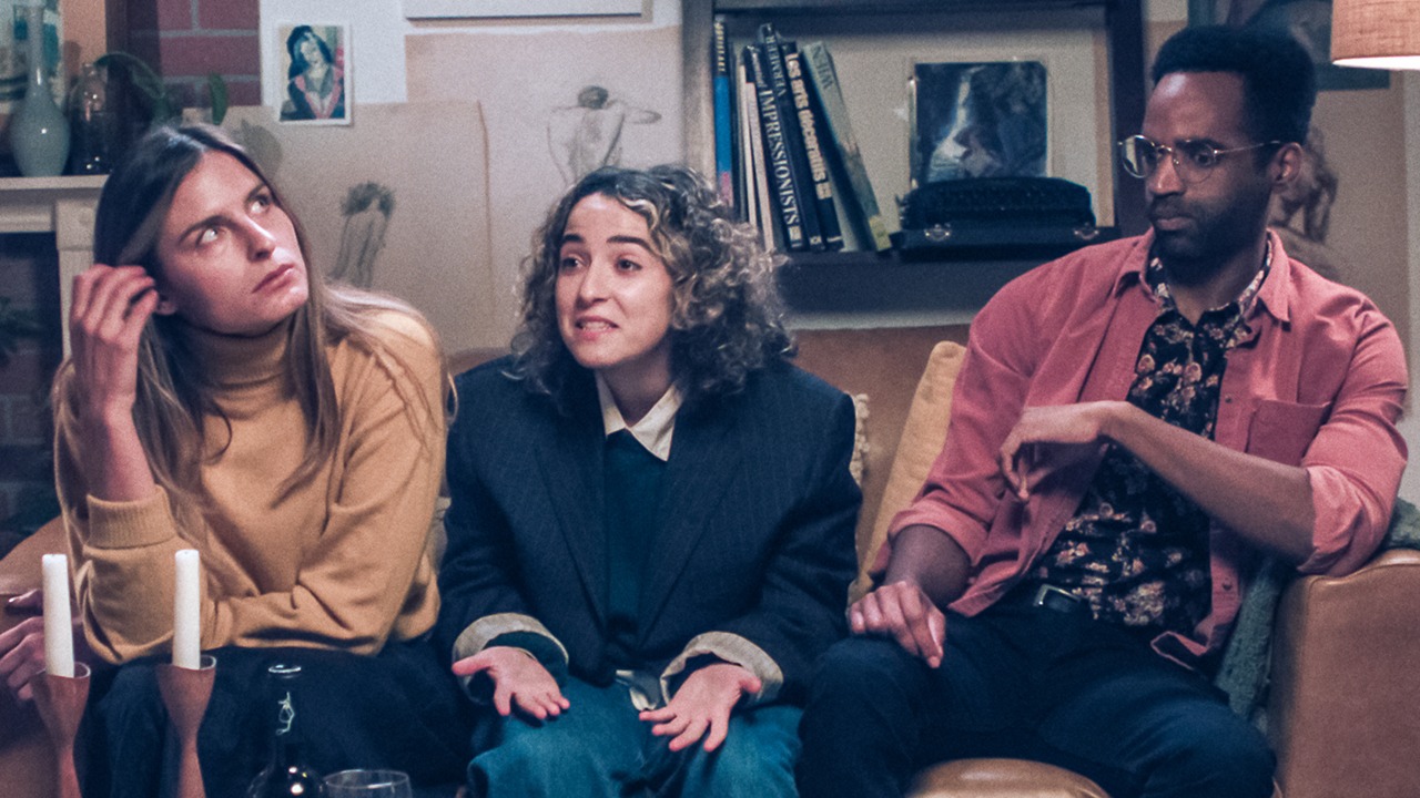 PHOEBE GETTING A COUCH 